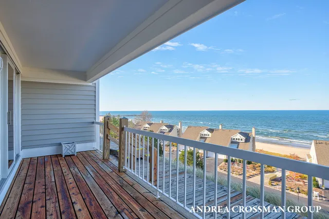 $1,495,000 | 741 Spyglass Hill, Holland, MI 49424