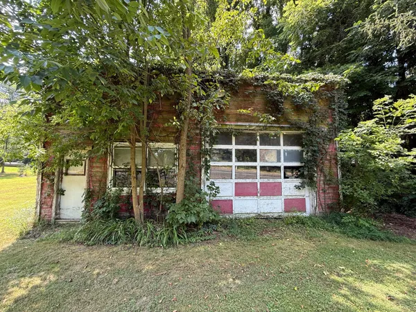 $6,000 | 13764 W Avenue East, Vicksburg, MI 49097