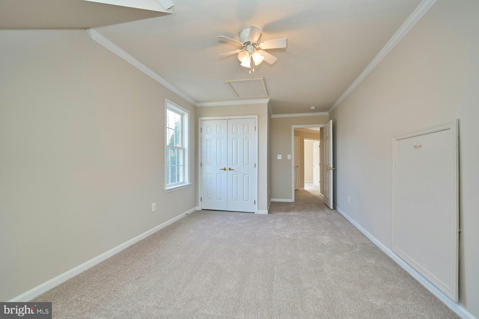 6916 Broadleaf Terrace Gainesville, VA 20155 - Photo 33 of 40 Large Bedroom is great for your guests