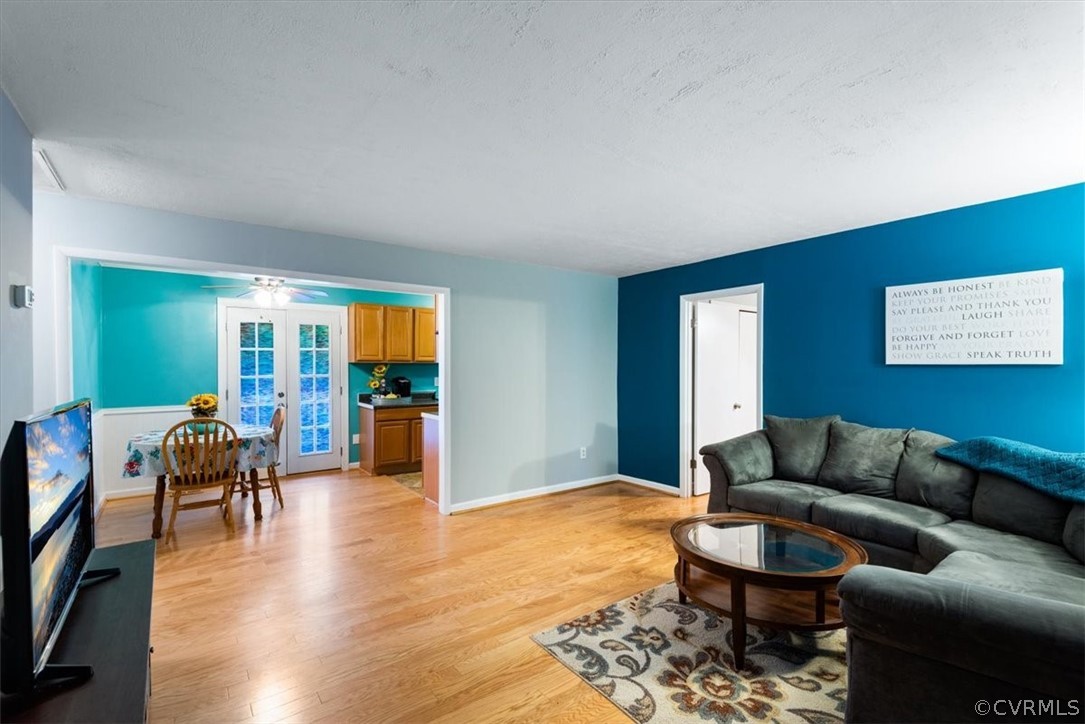 6522 Sturgeon Point Road Providence Forge, VA 23140 - Photo 4 of 28 Gallery Image 4