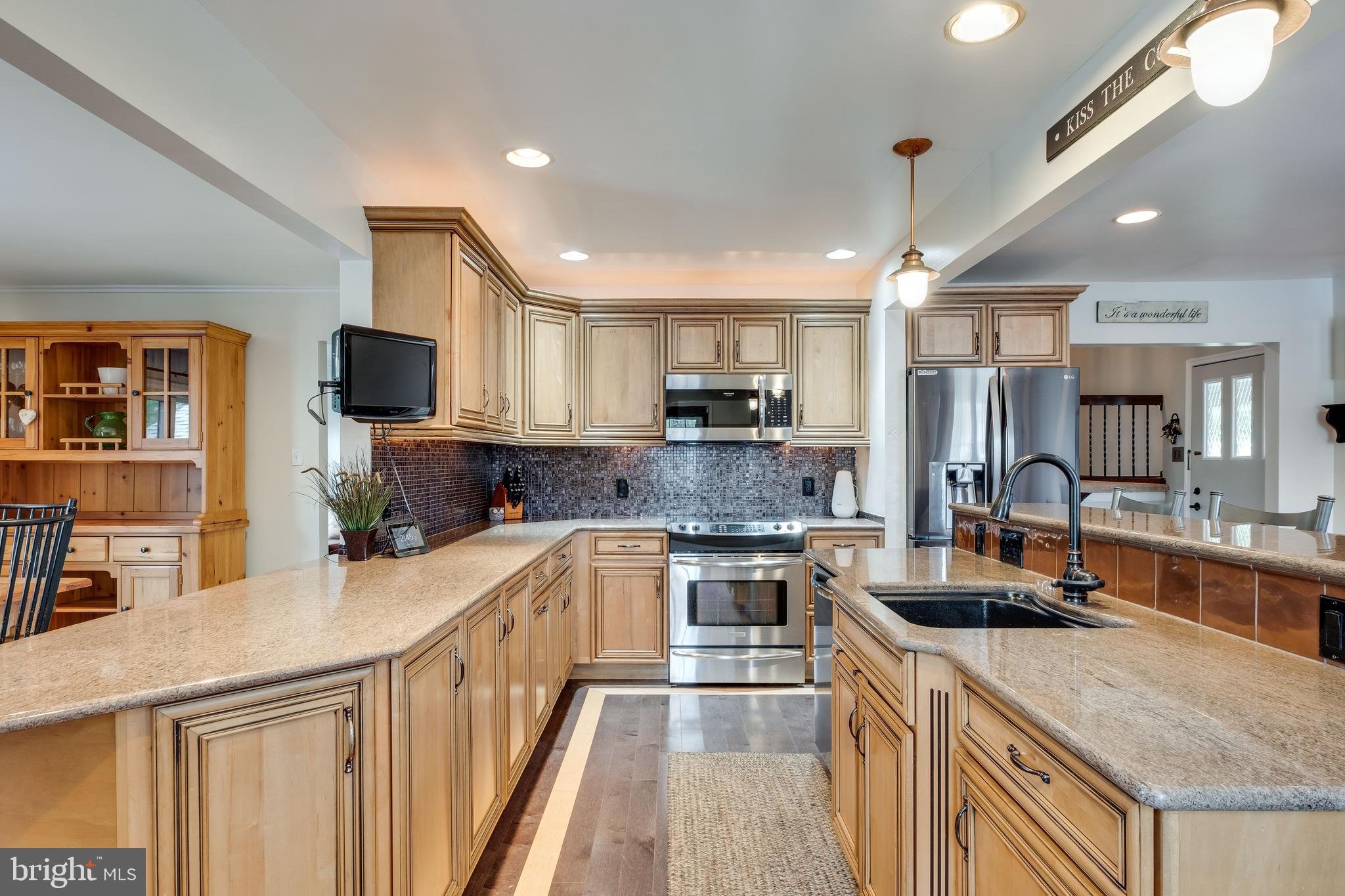 292 Tuckerton Road Medford, NJ 08055 - Photo 12 of 44 Gorgeous Kitchen!