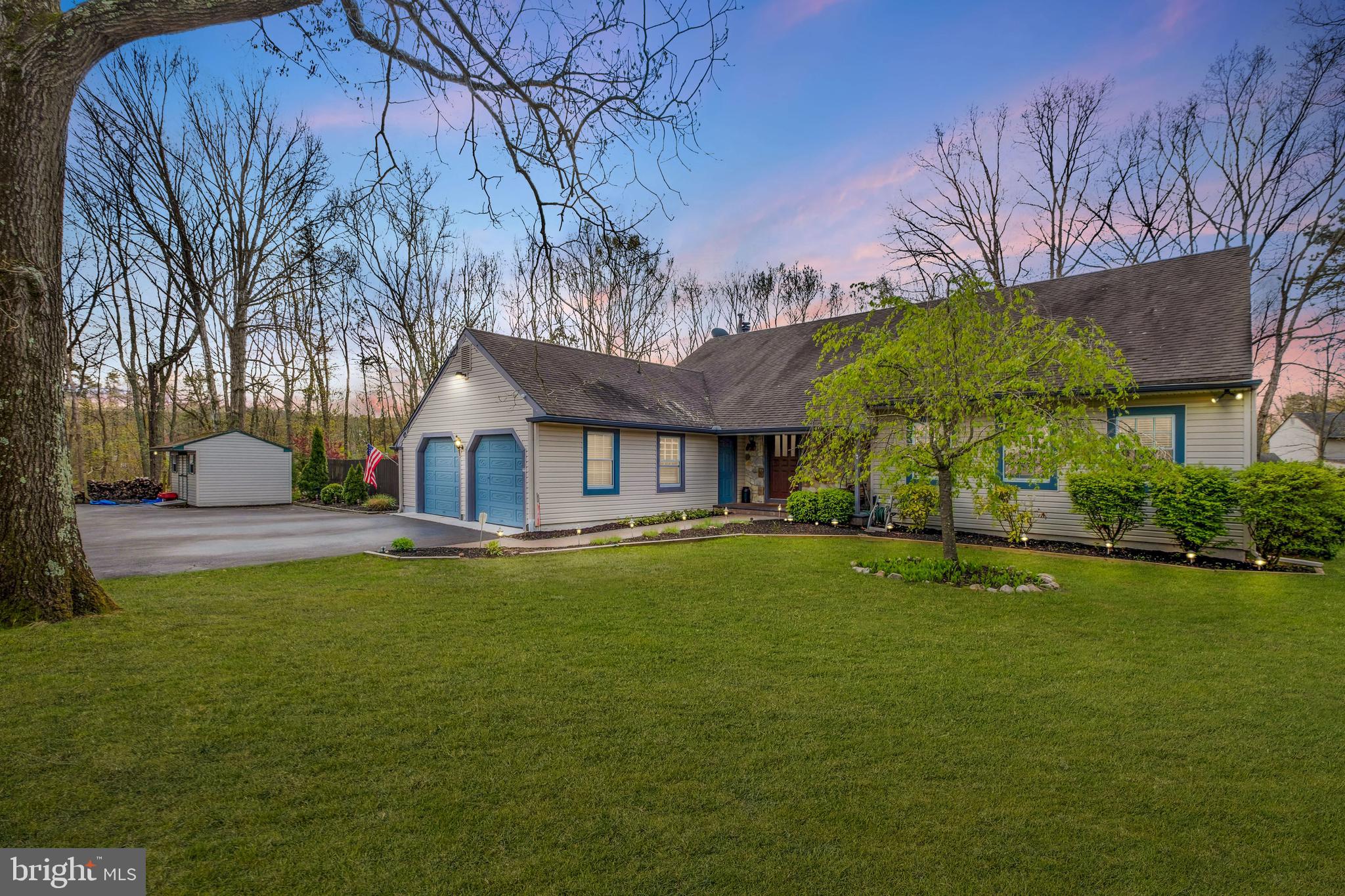 292 Tuckerton Road Medford, NJ 08055 - Photo 3 of 44 in amazing Lake Community of Tamarac!