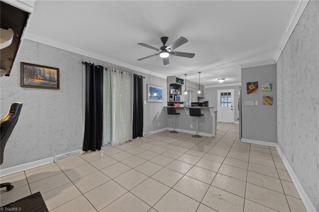 665 Alpine Road Winston-Salem, NC 27104 - Photo 13 of 28 Dining Area