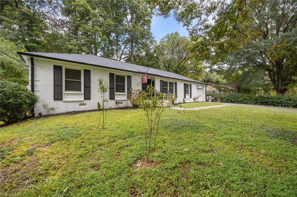 665 Alpine Road Winston-Salem, NC 27104 - Photo 2 of 28 Front of Home