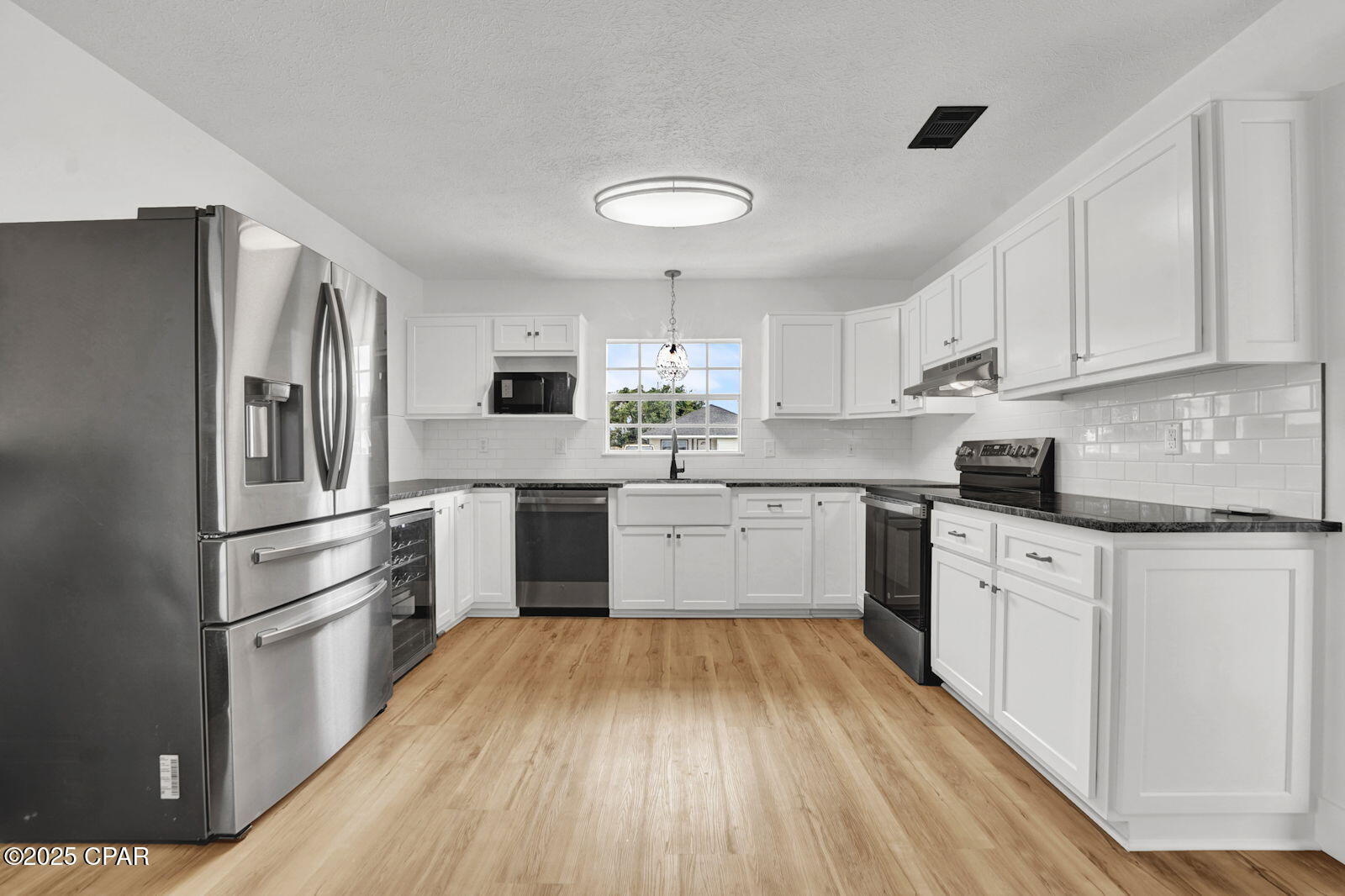 6519 Olokee Street Panama City, FL 32404 - Photo 5 of 38