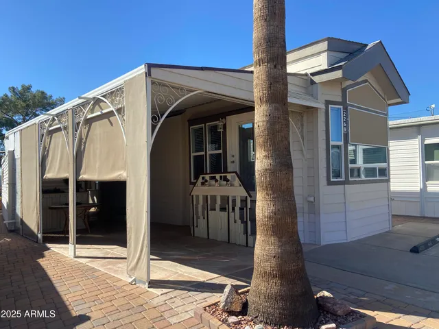 a view of a back yard of the house