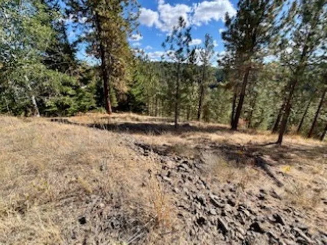 $139,500 | 2410 East Hangman Creek Lane, Spokane, WA 99224