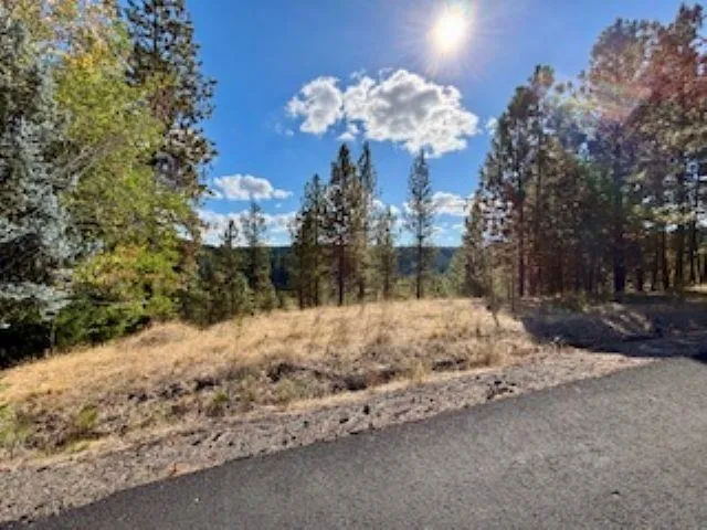 $139,500 | 2410 East Hangman Creek Lane, Spokane, WA 99224