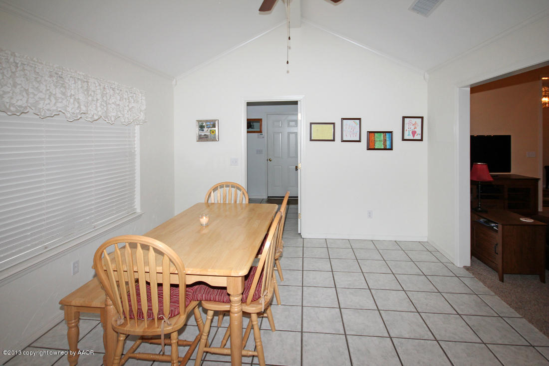 5408 Leo Lane Amarillo, TX 79110 - Photo 12 of 34 Dining Area