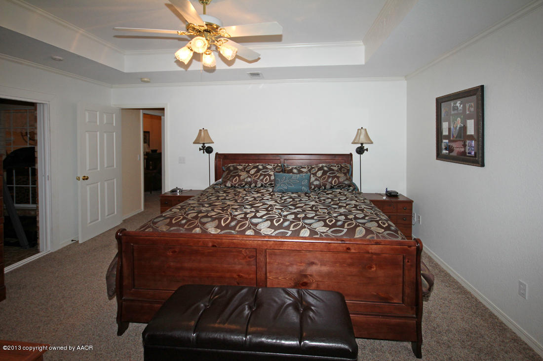 5408 Leo Lane Amarillo, TX 79110 - Photo 17 of 34 Master Bedroom2