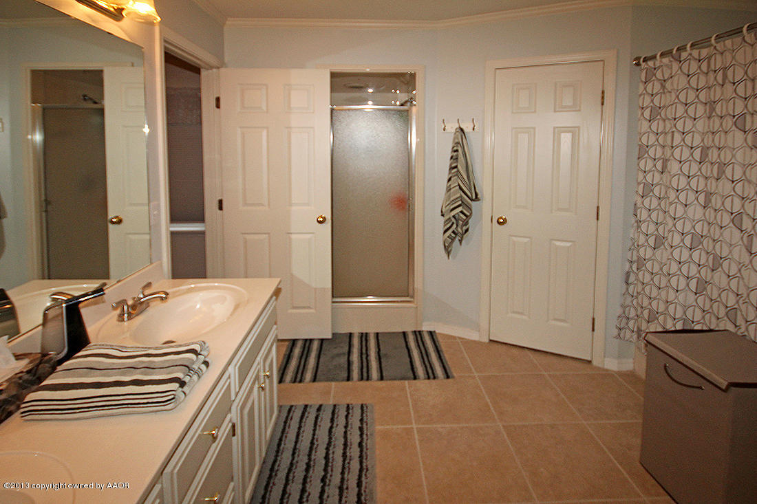 5408 Leo Lane Amarillo, TX 79110 - Photo 19 of 34 Master Bath2