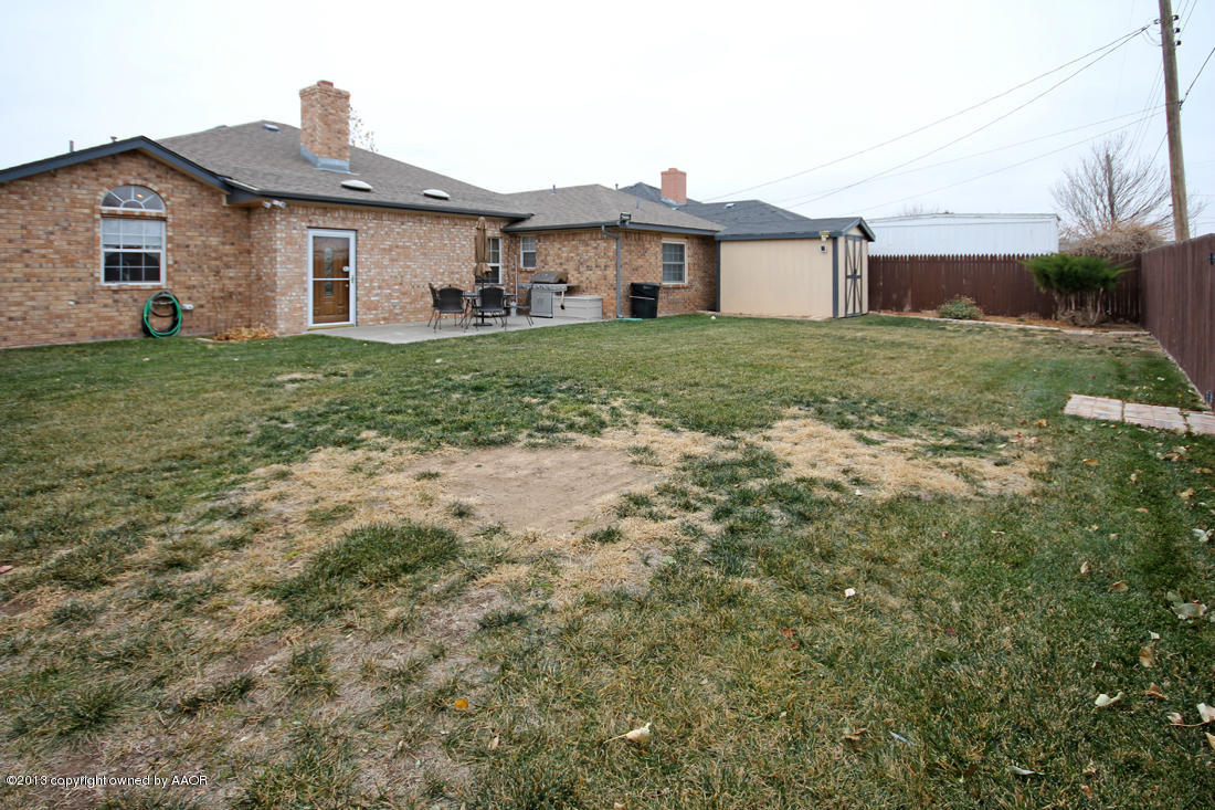 5408 Leo Lane Amarillo, TX 79110 - Photo 32 of 34 Backyard