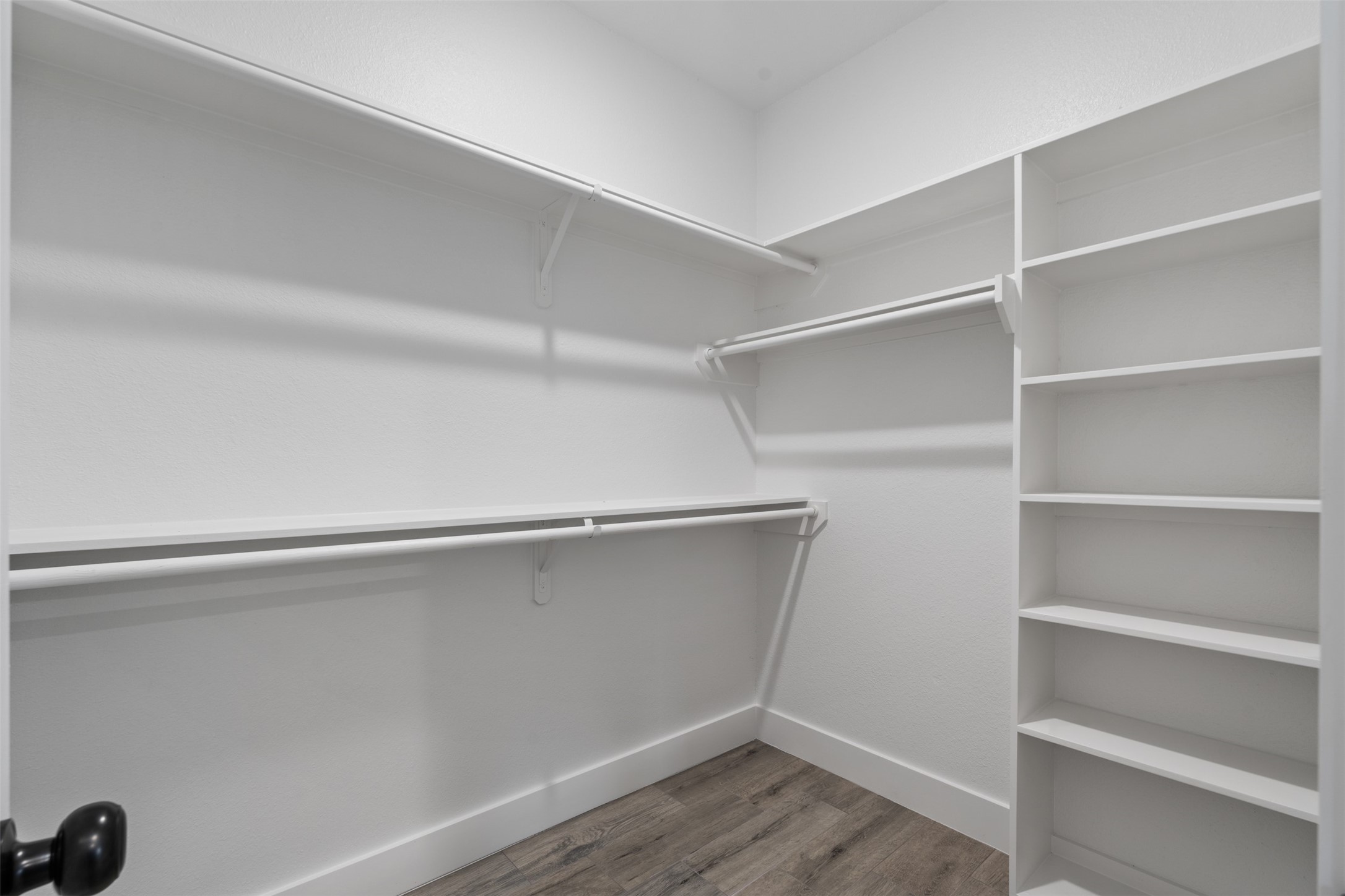 7 Meadowview Drive Trinity, TX 75862 - Photo 17 of 32 a view of an empty walk in closet