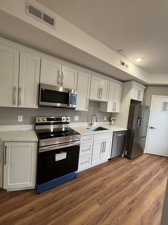 13 Nahant Street, Unit 2D Lynn, MA 01902 - Photo 6 of 26