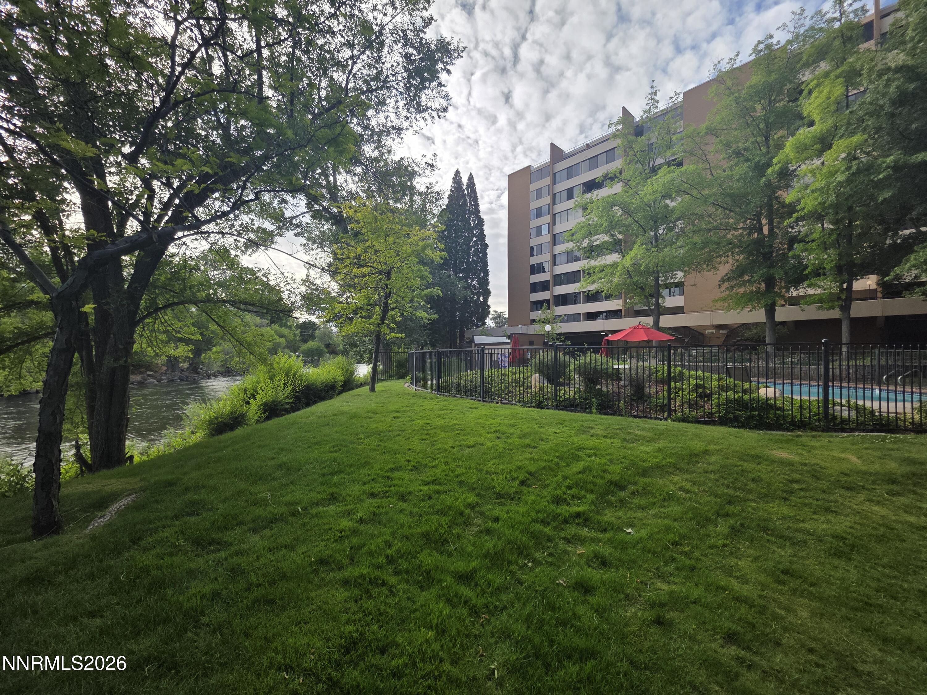 1200 Riverside Drive, Unit 1285 Reno, NV 89503 - Photo 11 of 14 11) 71453-6a27796d0cc1a