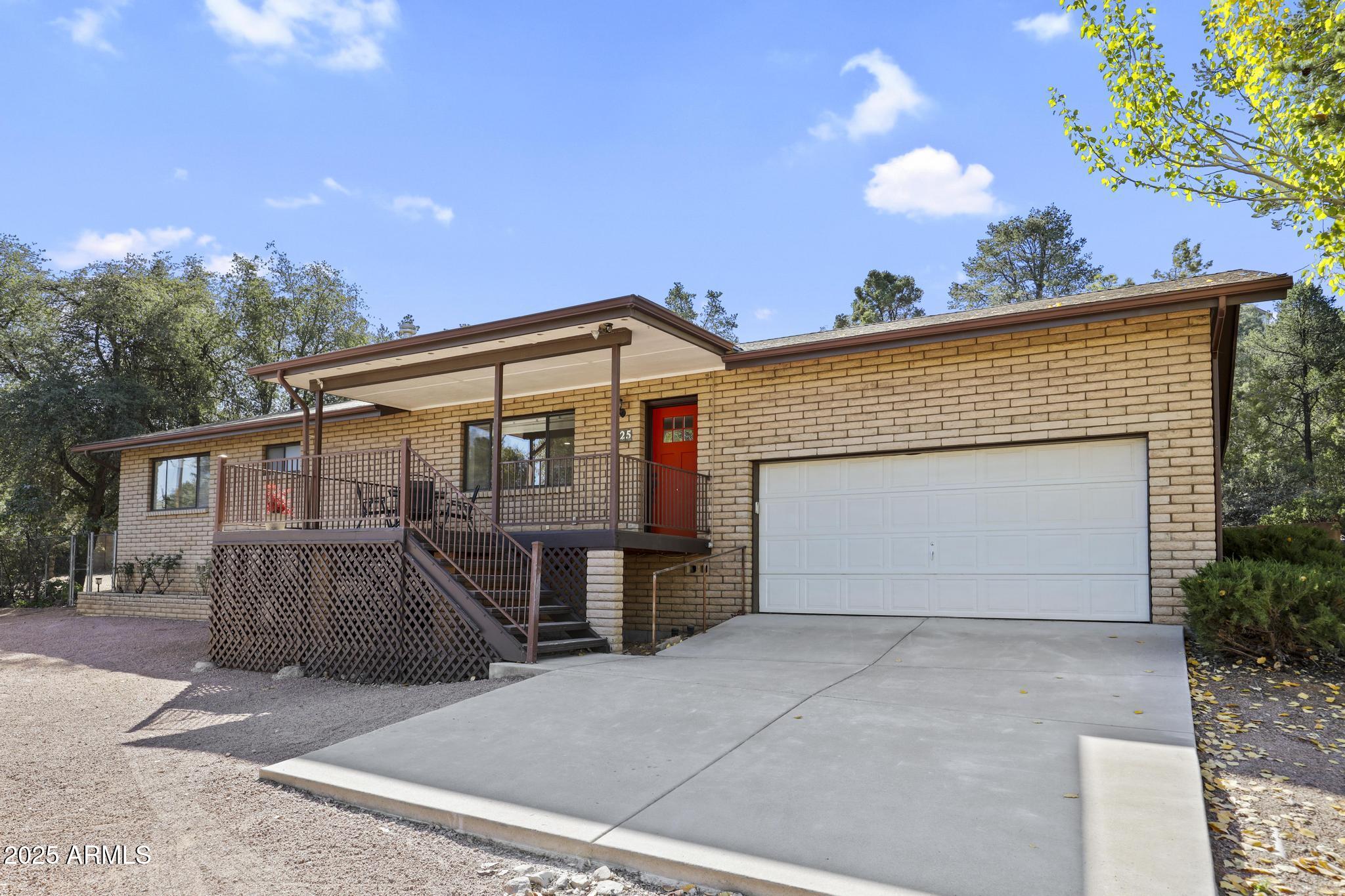 625 East Coronado Way Payson, AZ 85541 - Photo 20 of 25 a view of a house with a garage