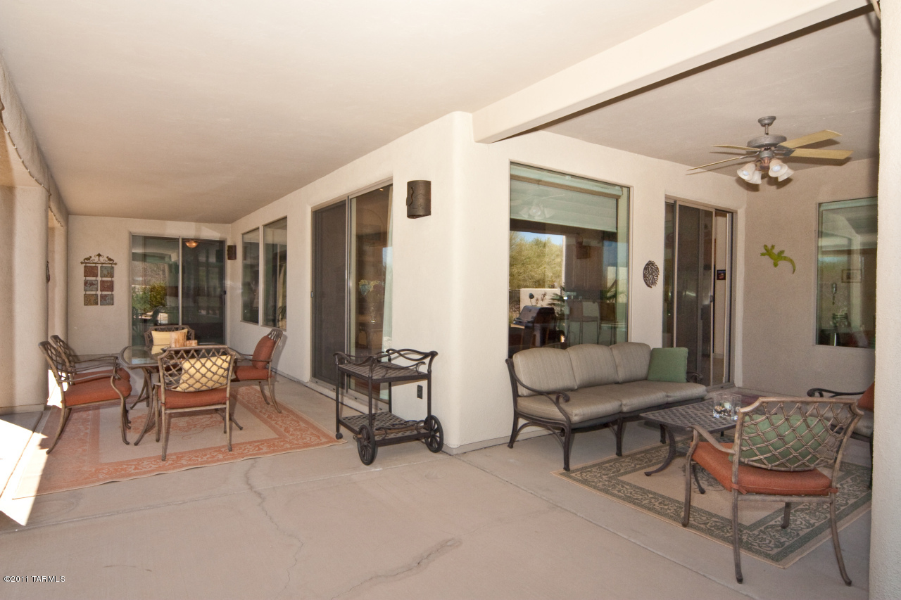 6054 North Panorama Ridge Place Tucson, AZ 85704 - Photo 19 of 36