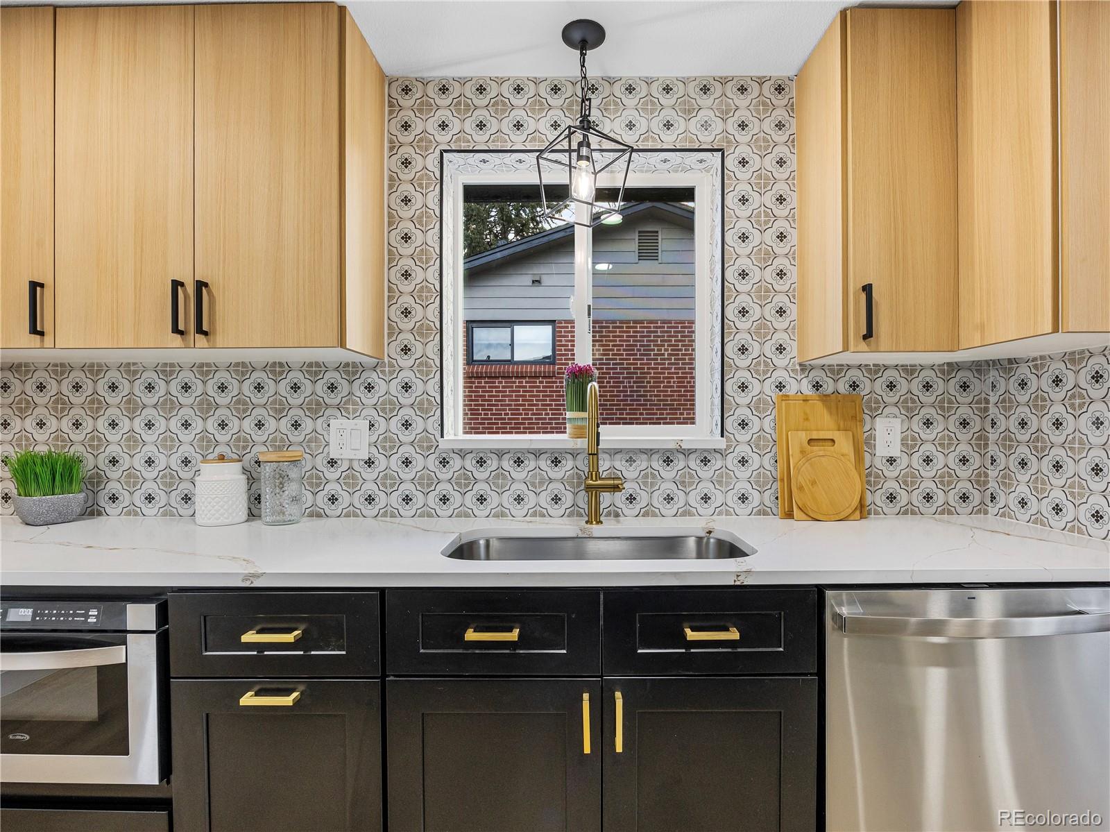 2646 South Stuart Way Denver, CO 80219 - Photo 9 of 34