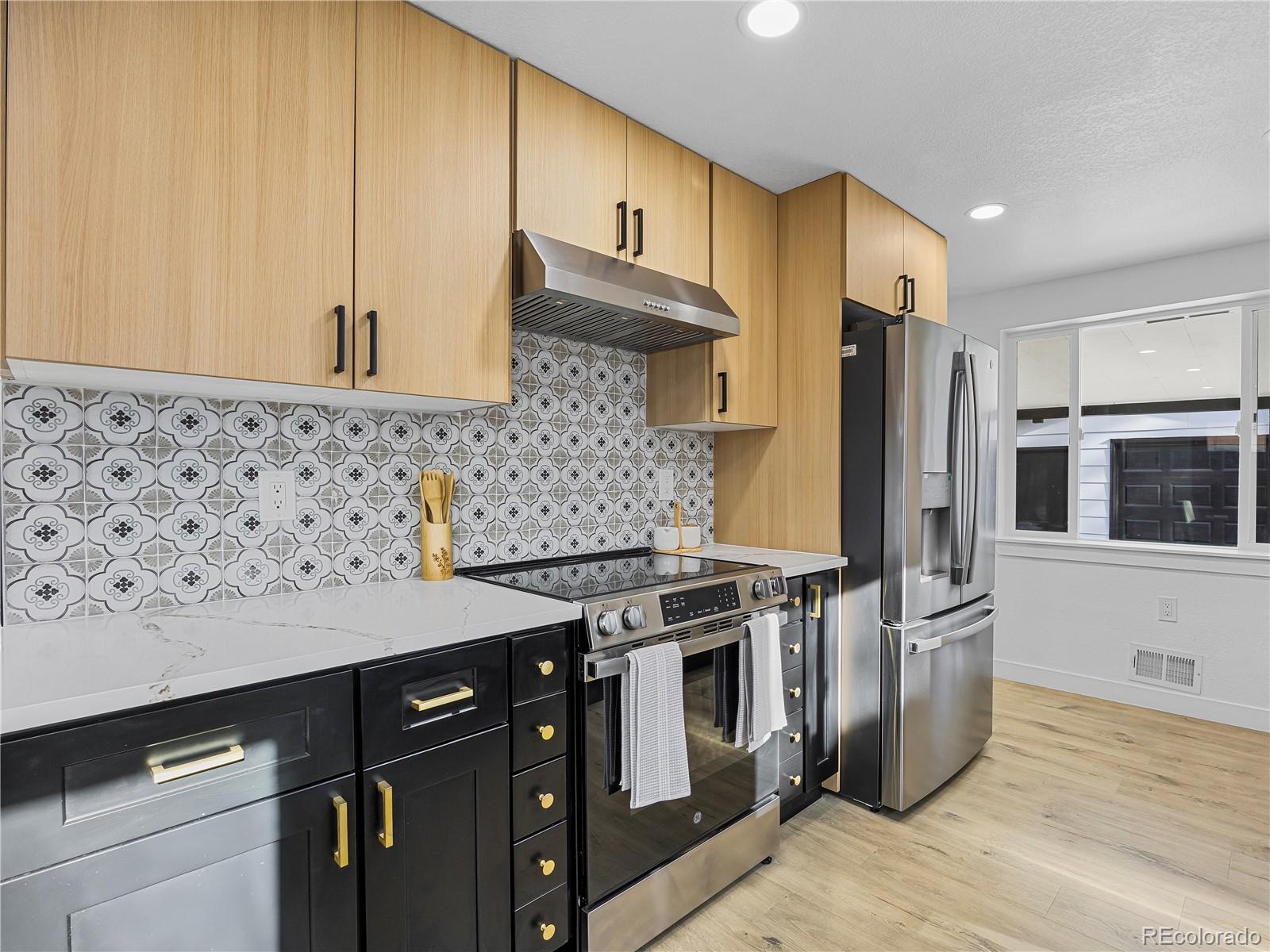 2646 South Stuart Way Denver, CO 80219 - Photo 10 of 34