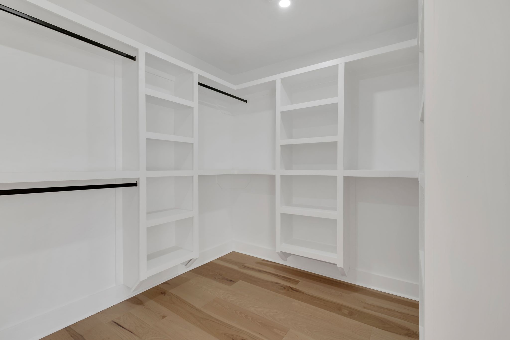 568 West Campbell Road Goodlettsville, TN 37072 - Photo 16 of 27 a view of an empty room with empty racks