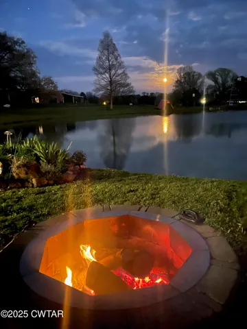 a view of a lake in middle of the town