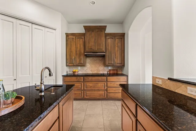 $4,250 | 15 Borello Drive, Austin, TX 78738