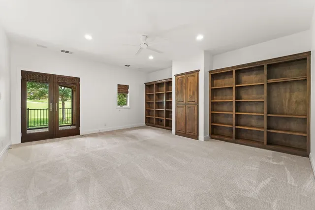 $4,250 | 15 Borello Drive, Austin, TX 78738