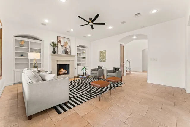 $4,250 | 15 Borello Drive, Austin, TX 78738