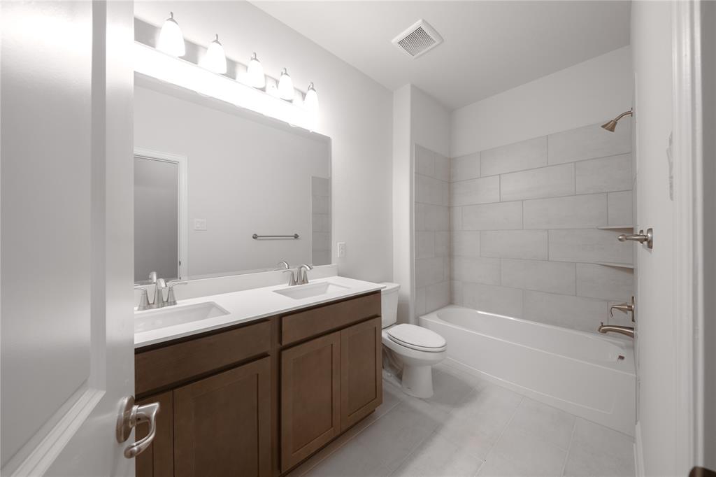 218 Freedom Trail Forney, TX 75126 - Photo 19 of 27 Bath 2