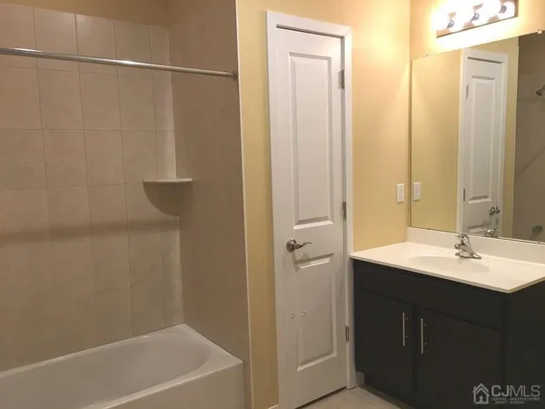 $3,000 | 446 Tower Boulevard, Piscataway, NJ 08854