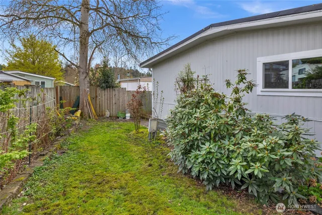 $150,000 | 7301 Northeast 175th Street, Unit 215, Kenmore, WA 98028