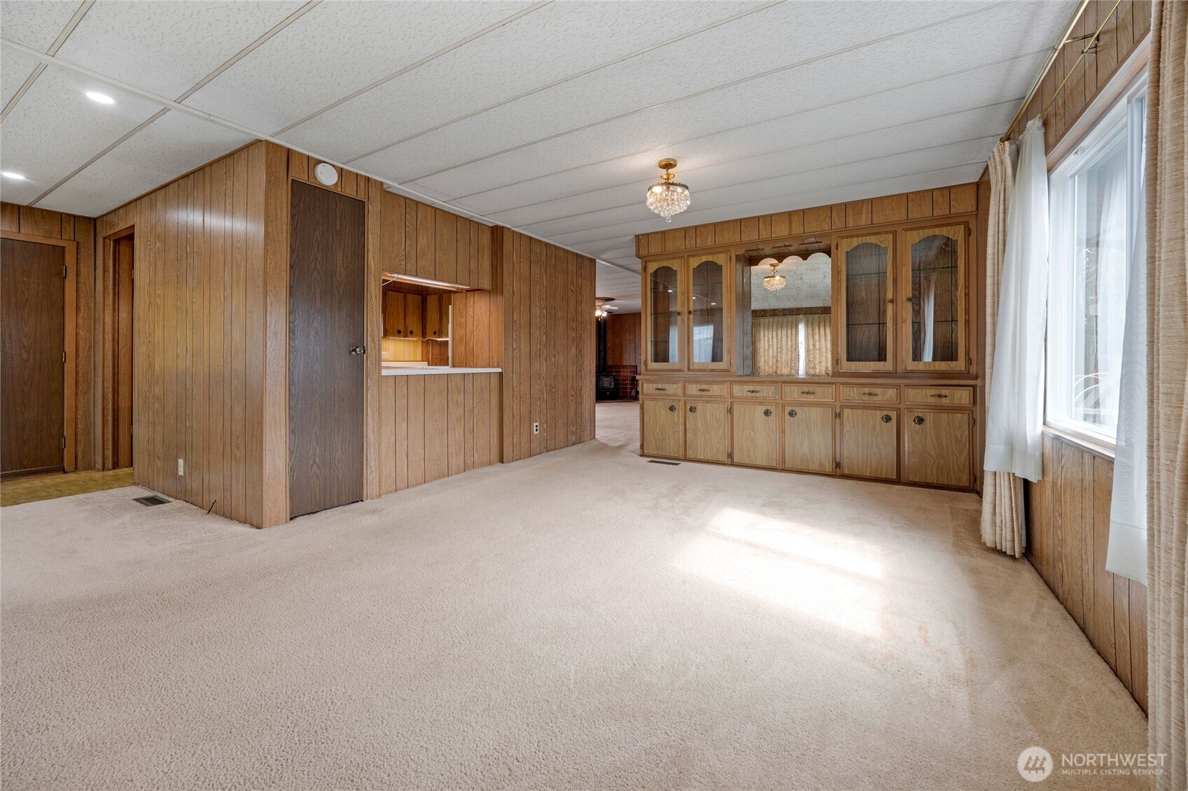 7301 Northeast 175th Street, Unit 215 Kenmore, WA 98028 - Photo 2 of 17