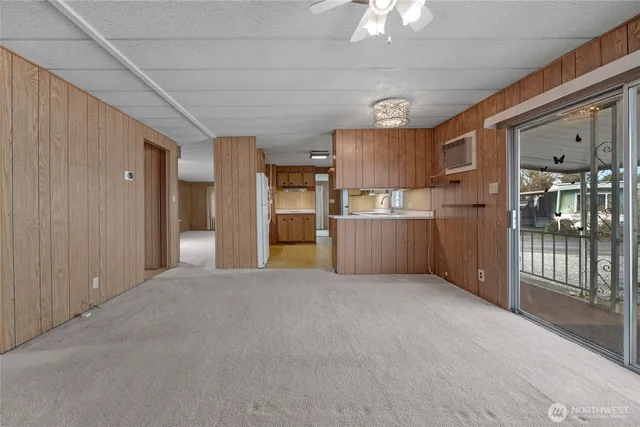 $150,000 | 7301 Northeast 175th Street, Unit 215, Kenmore, WA 98028