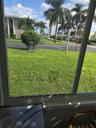 $1,700 | Undisclosed Address, Boynton Beach, FL 33435