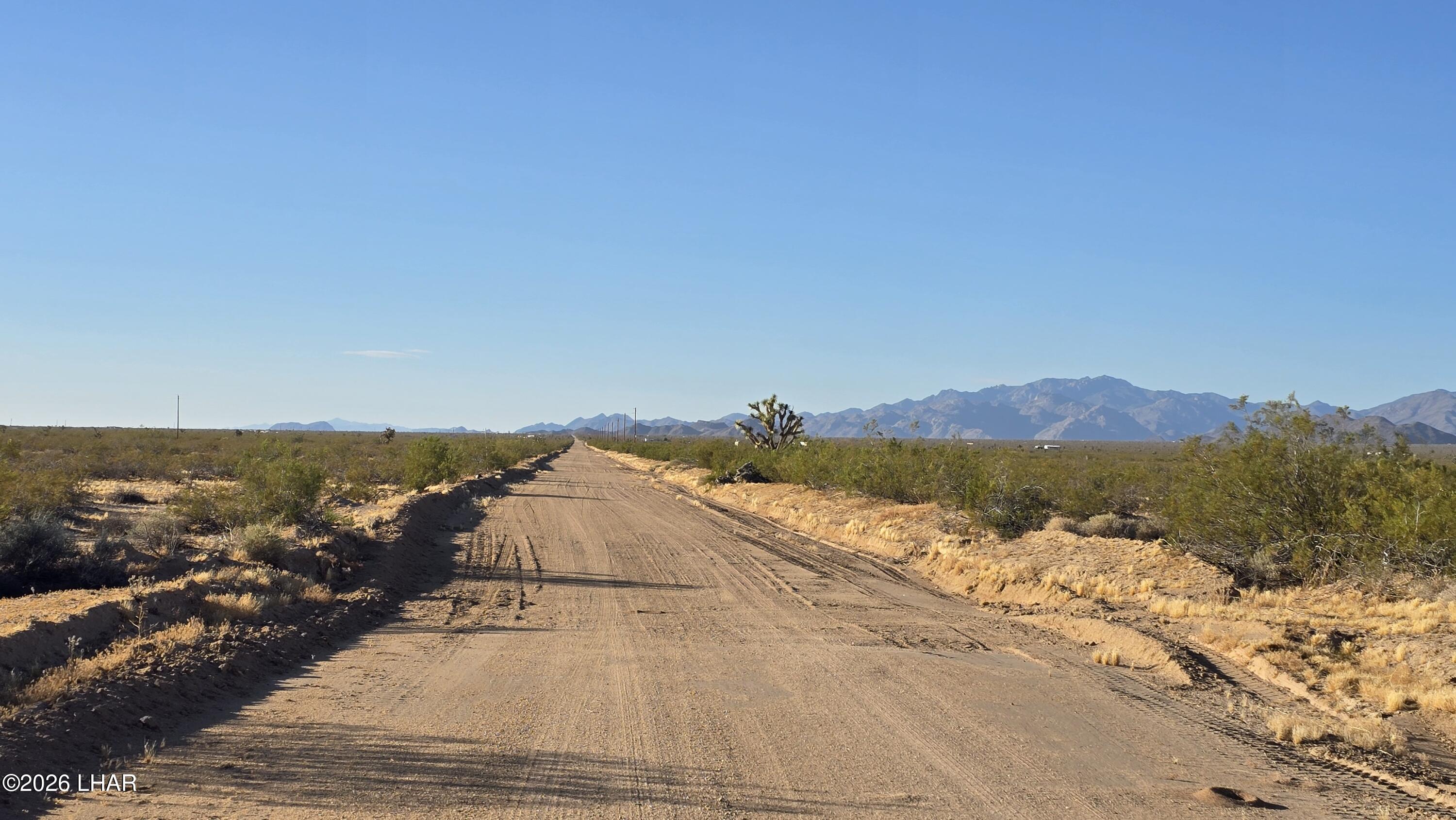 123-08-006 South Gene Autry Road Yucca, AZ 86438 - Photo 2 of 15