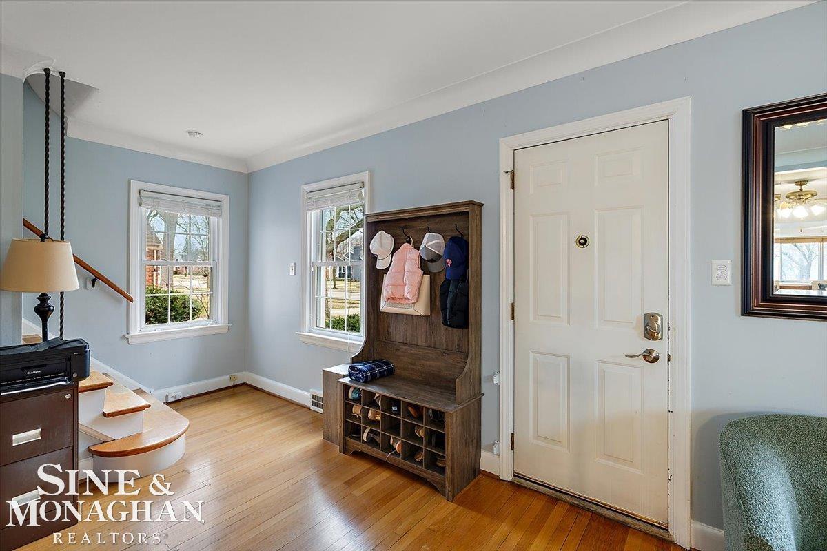 2207 Hawthorne Road Grosse Pointe Woods, MI 48236 - Photo 10 of 42