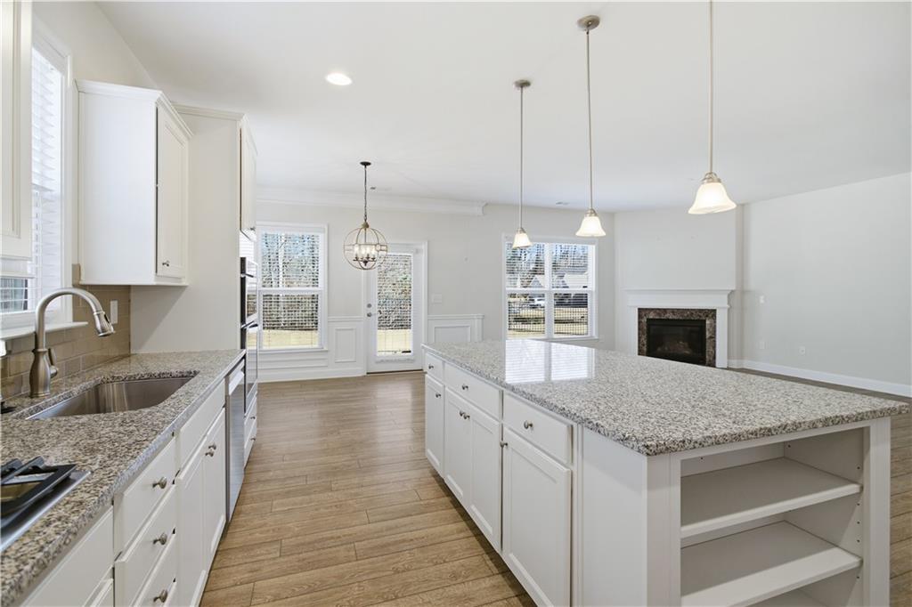 2925 Farmstead Way Suwanee, GA 30024 - Photo 10 of 39