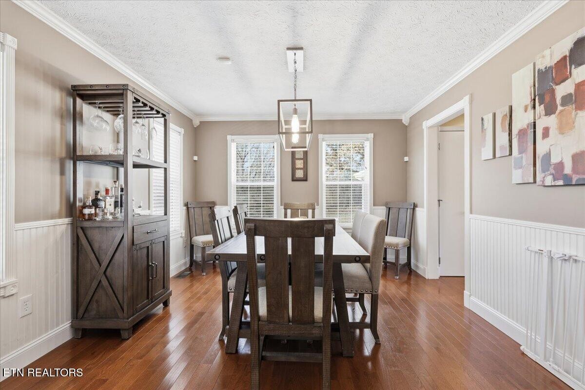105 Carl Terry Road Wartburg, TN 37887 - Photo 20 of 55 a view of a dining room with furniture window and wooden floor
