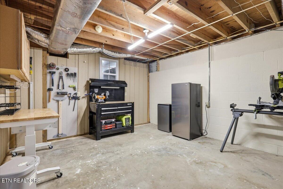 105 Carl Terry Road Wartburg, TN 37887 - Photo 36 of 55 a view of a storage room