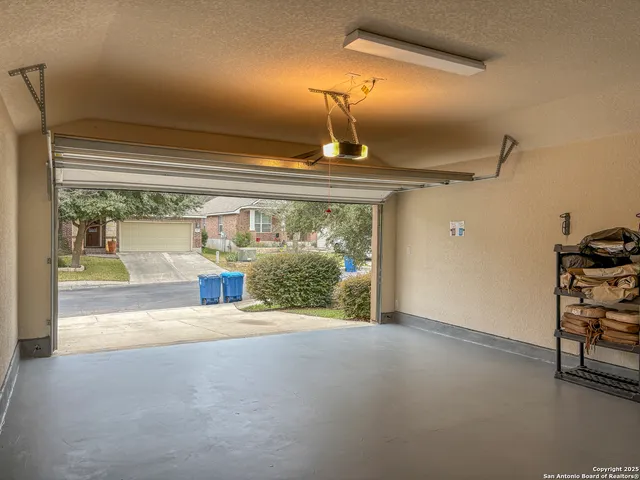 $3,500 | 25010 Buttermilk Lane, San Antonio, TX 78255