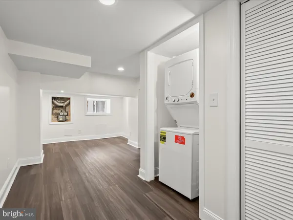 $2,200 | 404 North Robinson Street, Baltimore, MD 21224