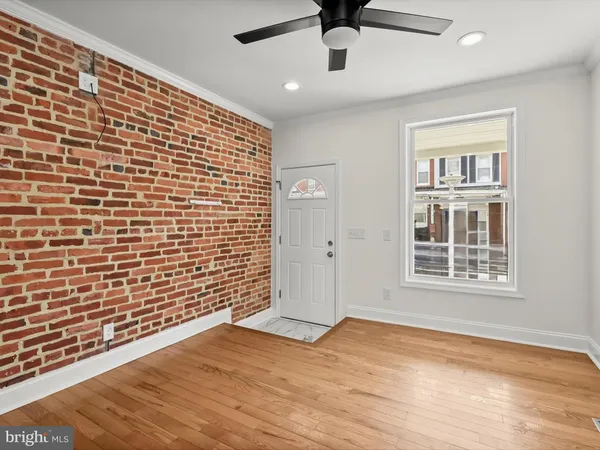 $2,200 | 404 North Robinson Street, Baltimore, MD 21224