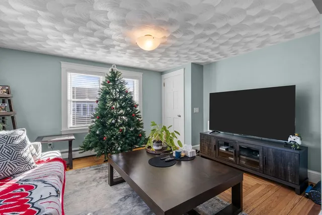 $649,000 | 5 Shippen Avenue, Warwick, RI 02888