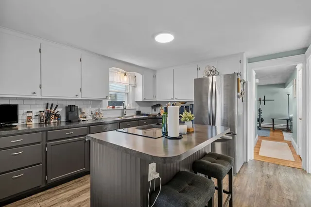 $649,000 | 5 Shippen Avenue, Warwick, RI 02888