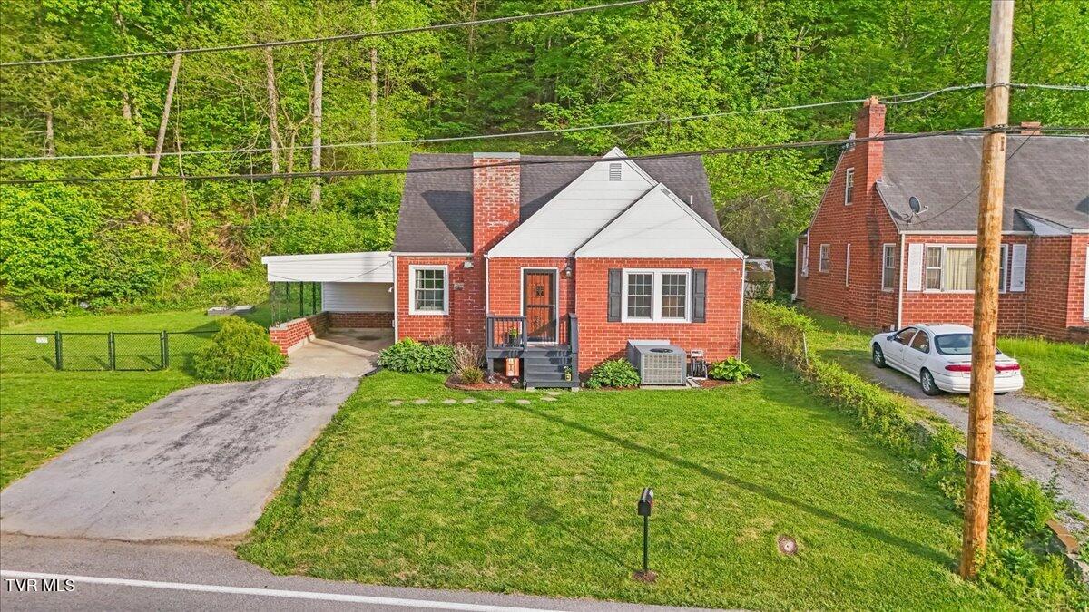 161 Hemlock Road Kingsport, TN 37663 - Photo 37 of 38 37-DJI_20260421182825_0313_D
