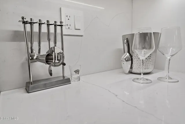 $950,000 | 19 Washington Street, Unit 254 B2, Saratoga Springs, NY 12866