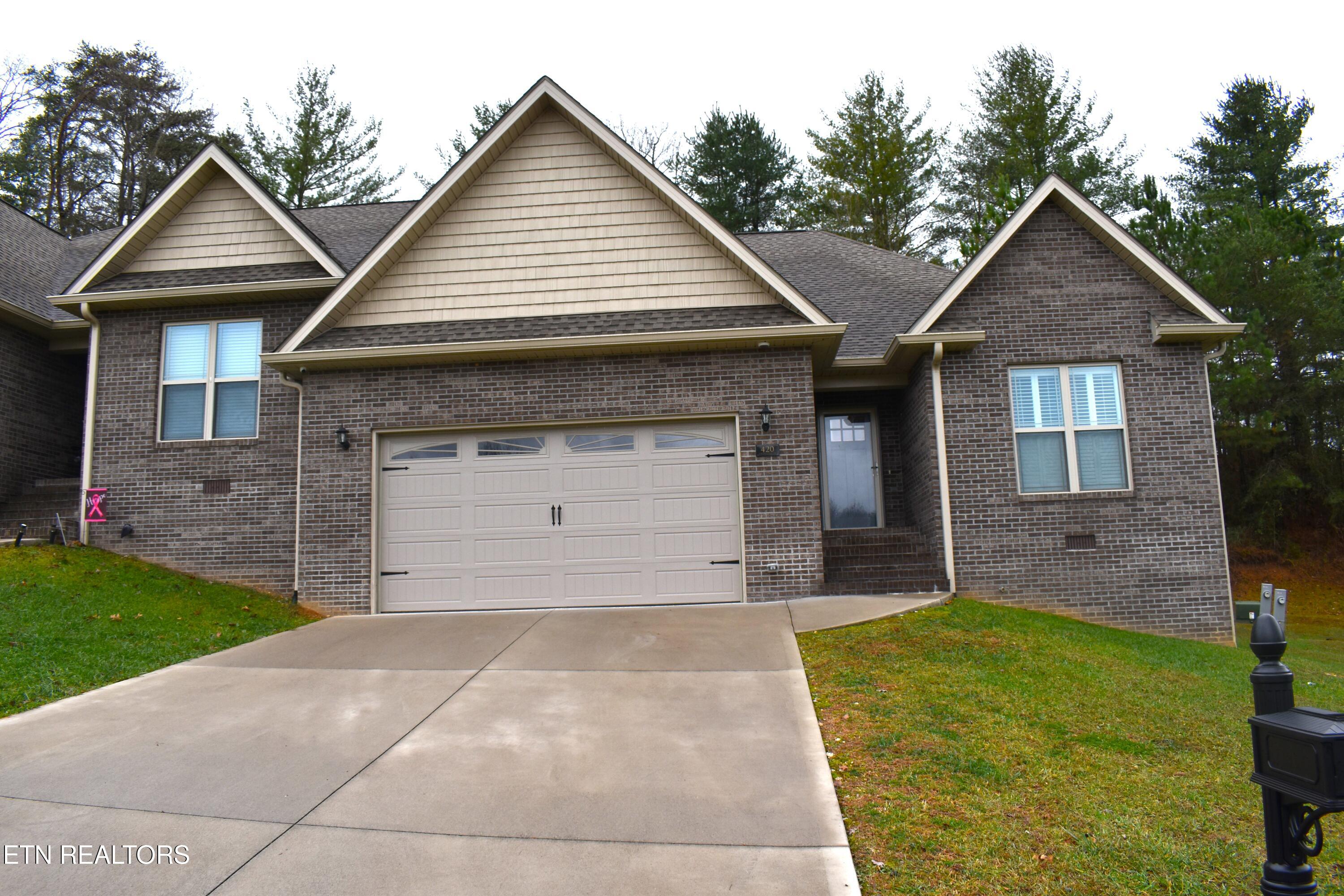 420 Cromwe Street Harrogate, TN 37752 - Photo 4 of 24 DSC_0004 (2)