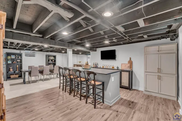 $479,900 | 7609 Russell Street, Prairie Village, KS 66208