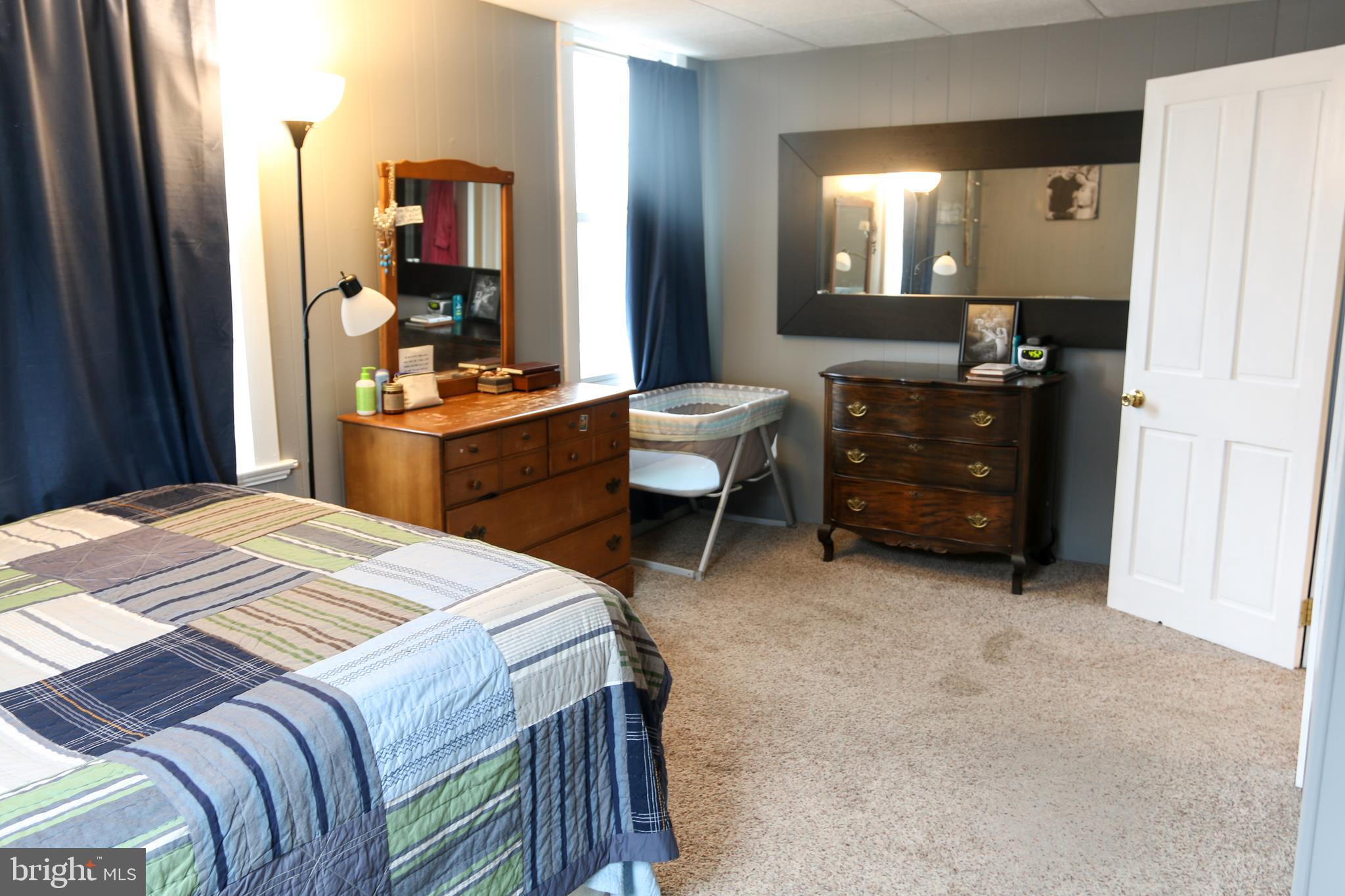 2627 Georgetown Road Baltimore, MD 21230 - Photo 12 of 26 Bedroom 1 - upper 1 level