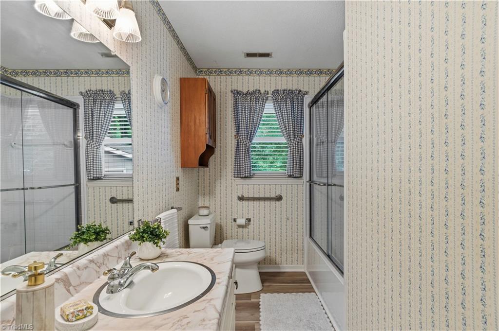 3511 Manoa Road Pfafftown, NC 27040 - Photo 23 of 38